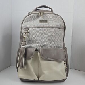 Itzy Ritzy Boss Plus Backpack Diaper Bag Vanilla Latte Mocha Twill Chevron READ
